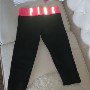 PINK crop leggins